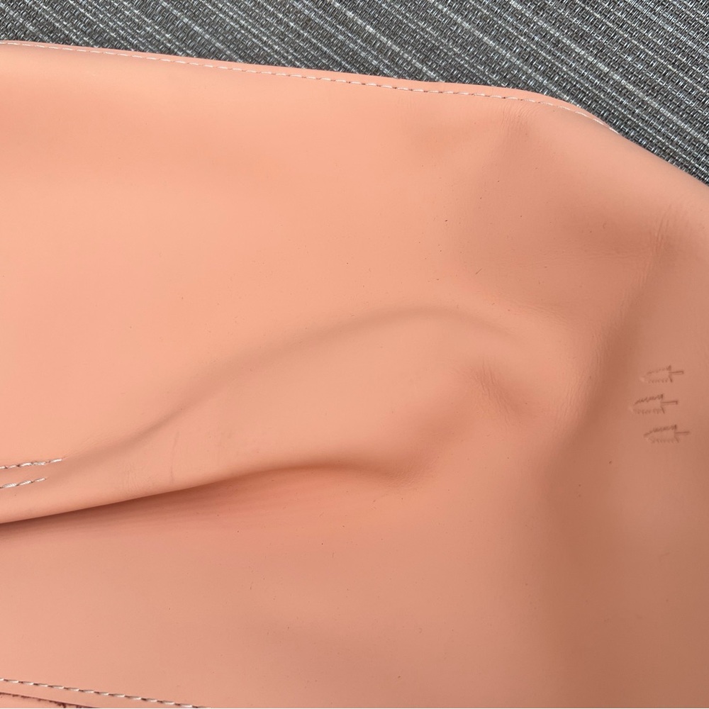 Portland Leather Goods Beige Tote Bag - Chic Everyday Shoulder Bag - Picture 10 of 12